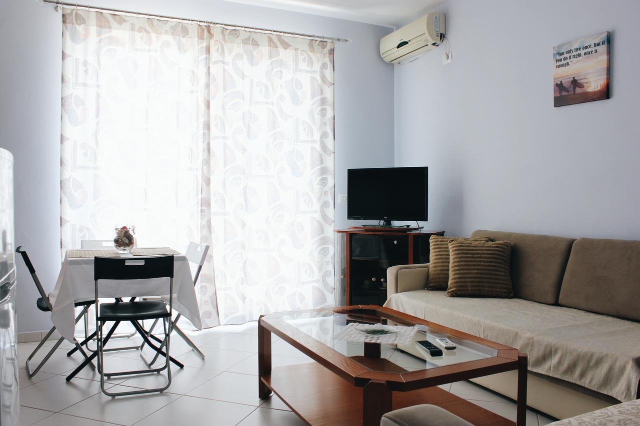 Elti Apartment Σαράντα Εξωτερικό φωτογραφία