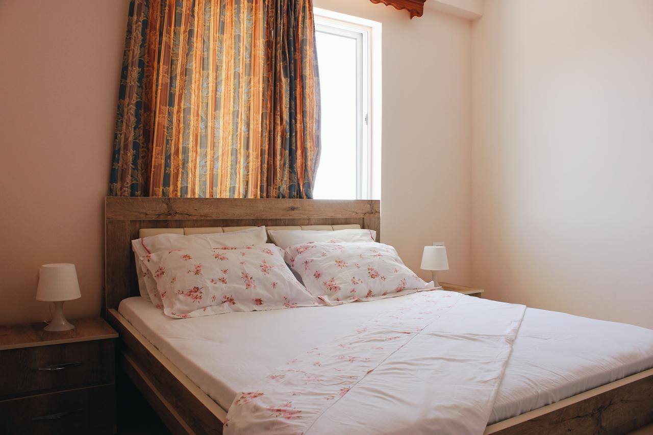 Elti Apartment Σαράντα Εξωτερικό φωτογραφία